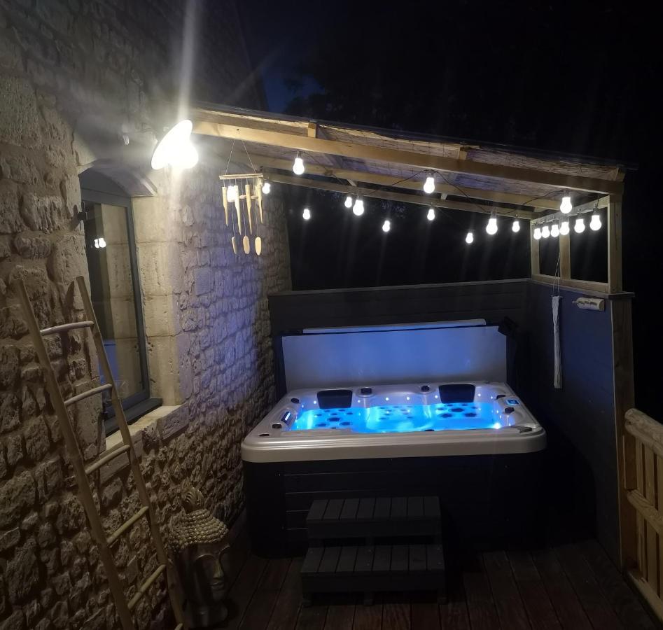 Gite La Grange De La Trigalle Avec Spa Professionnel Privatif 발로뉴 외부 사진